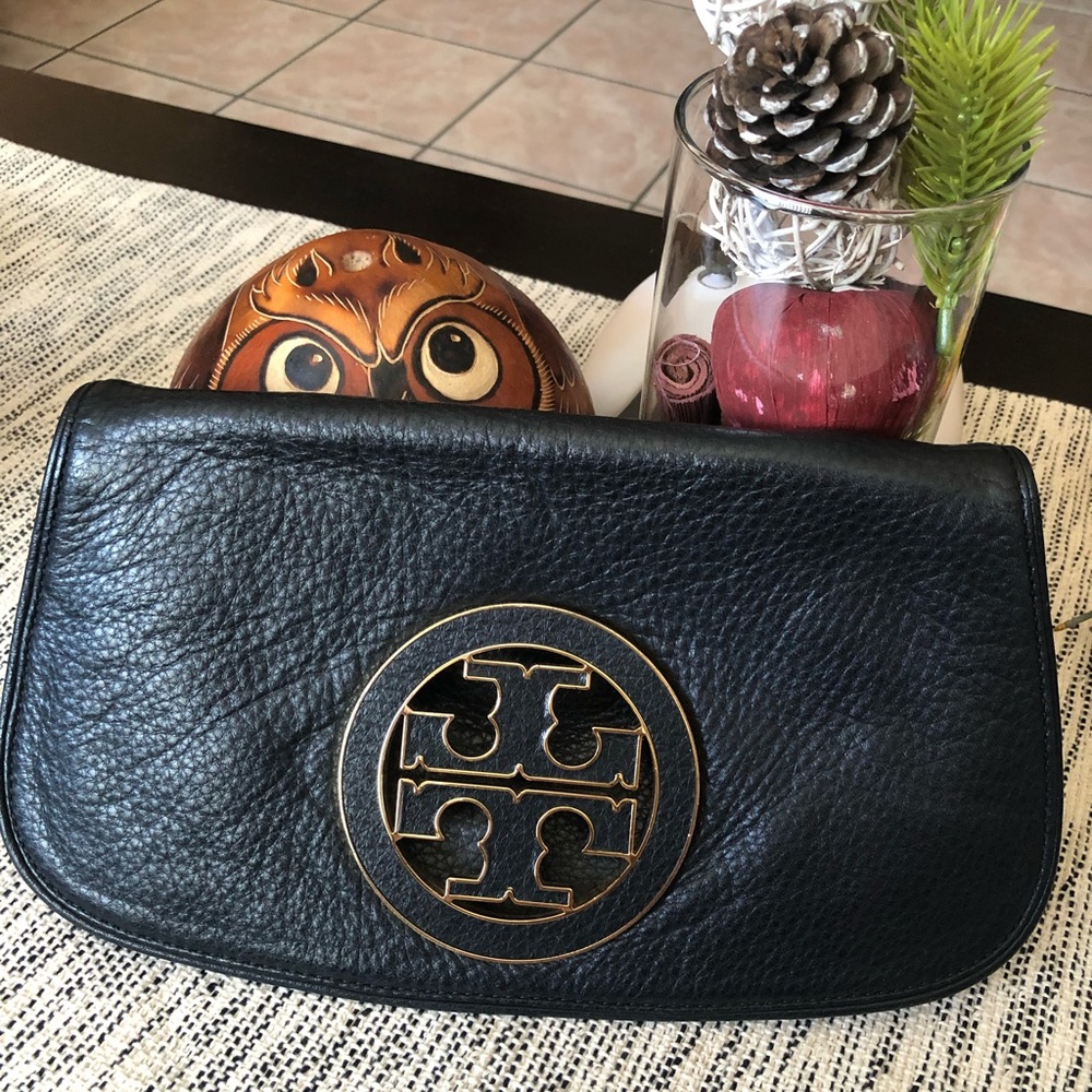 Tory Burch Amanda Logo Crossbody/Clutch